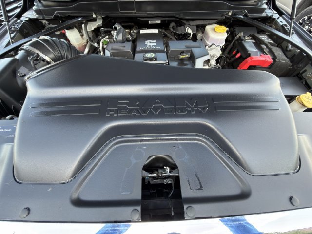 Used 2022 RAM 2500 Laramie AWD/4WD image 32