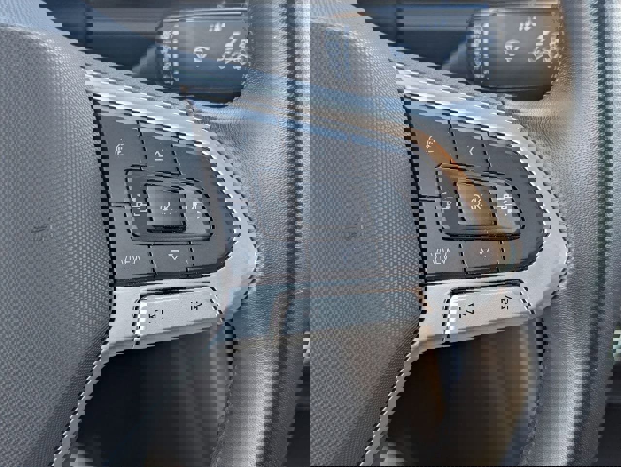 Used 2024 Volkswagen Jetta SE image 27