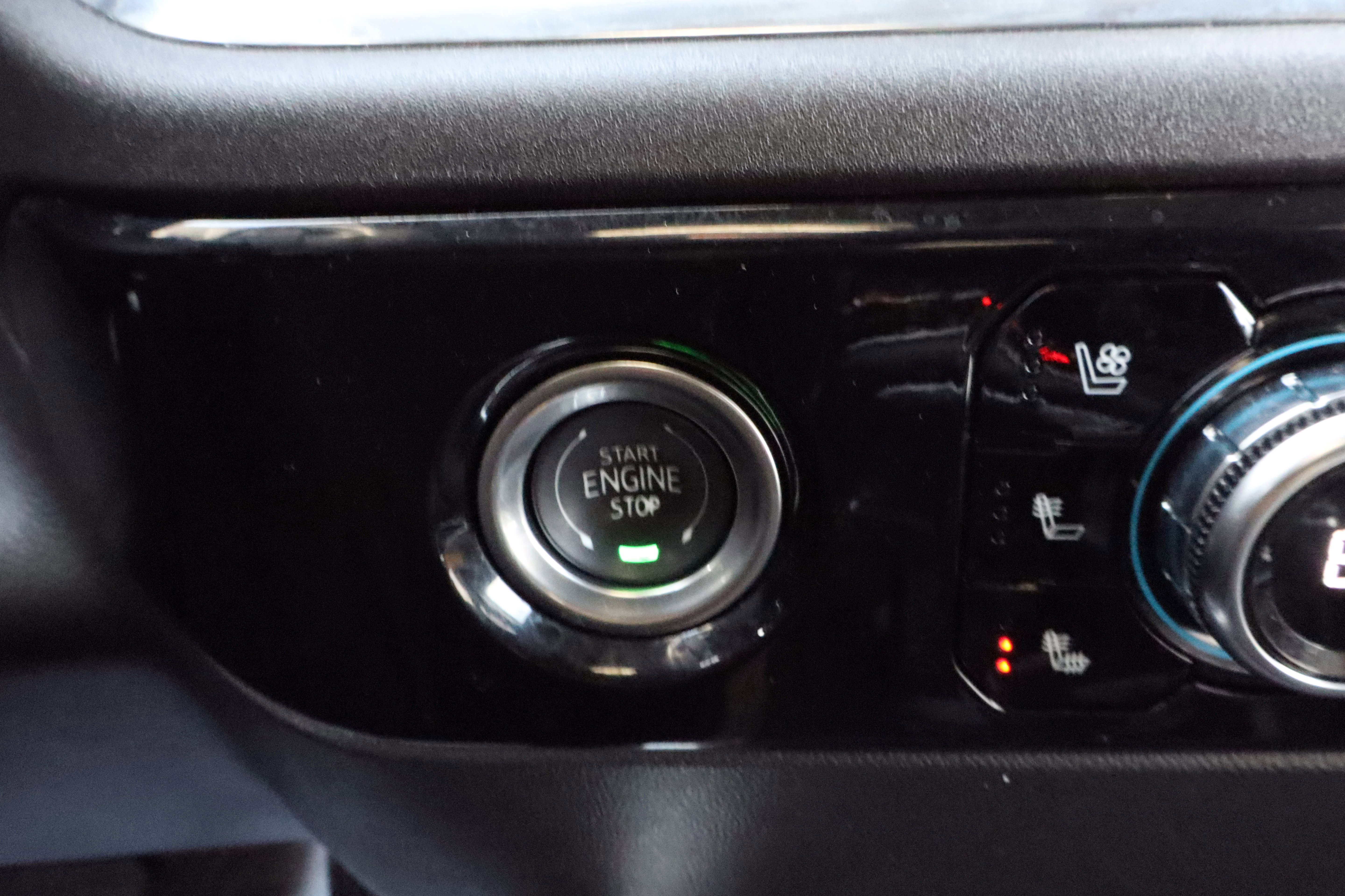 Certified 2024 GMC Sierra 1500 SLT w/ SLT Premium Package image 20