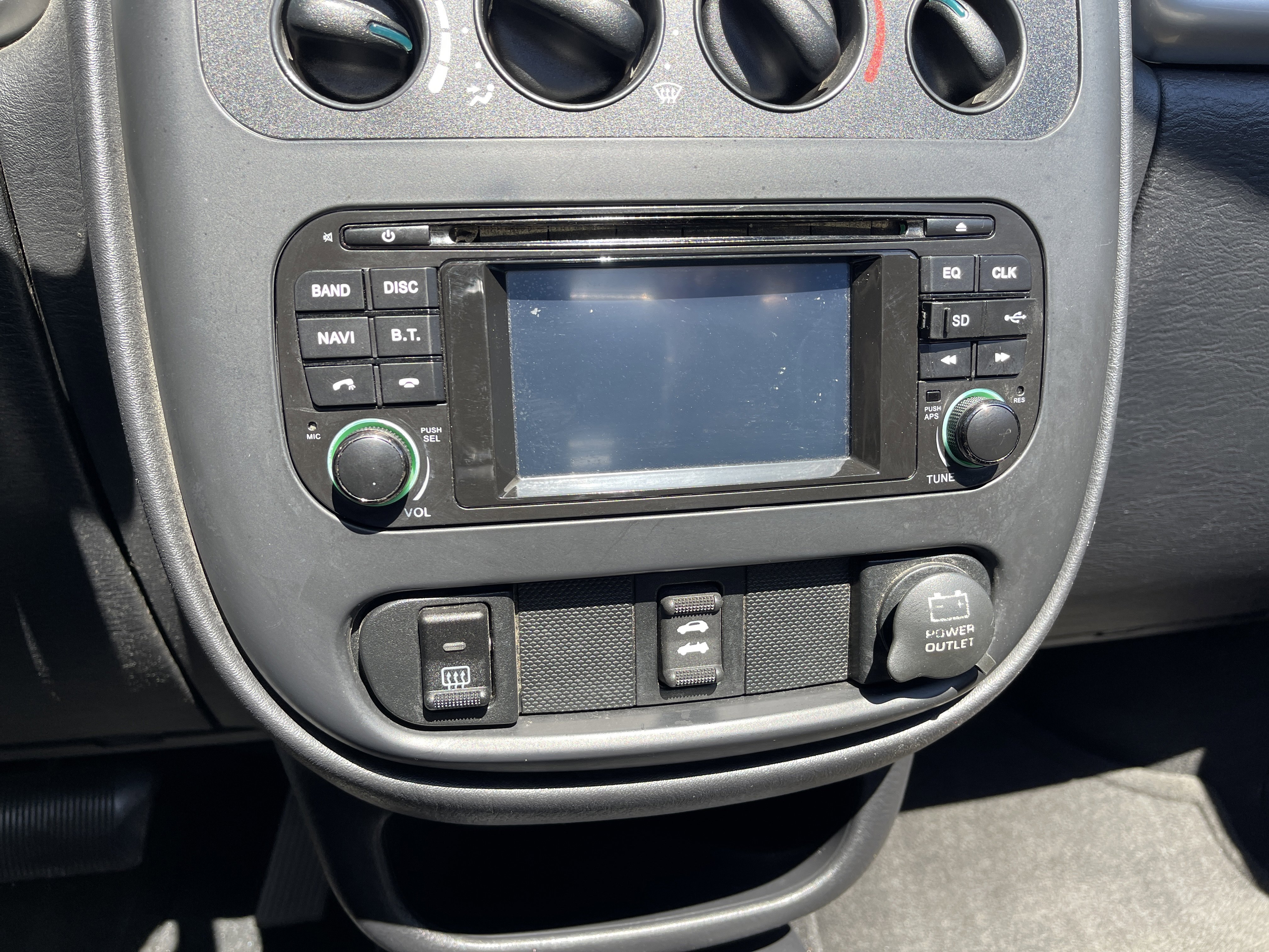Used 2005 Chrysler PT Cruiser Touring FWD image 18