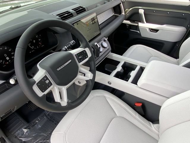 New 2025 Land Rover Defender 130 S image 5