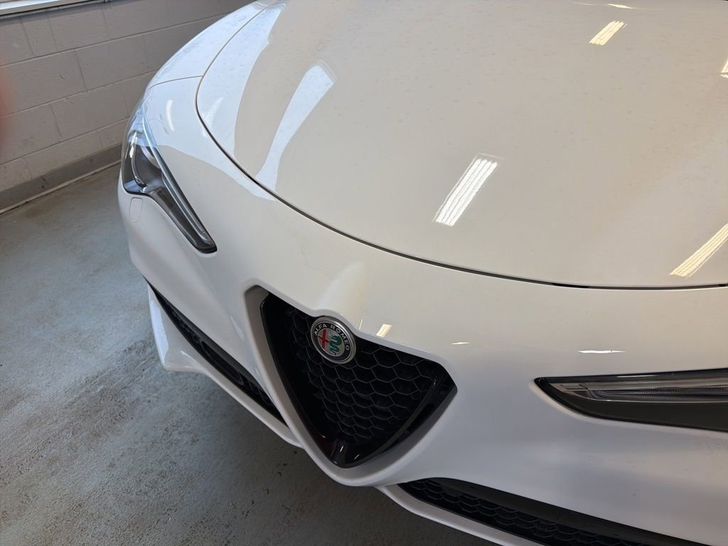 Used 2023 Alfa Romeo Stelvio Veloce image 39