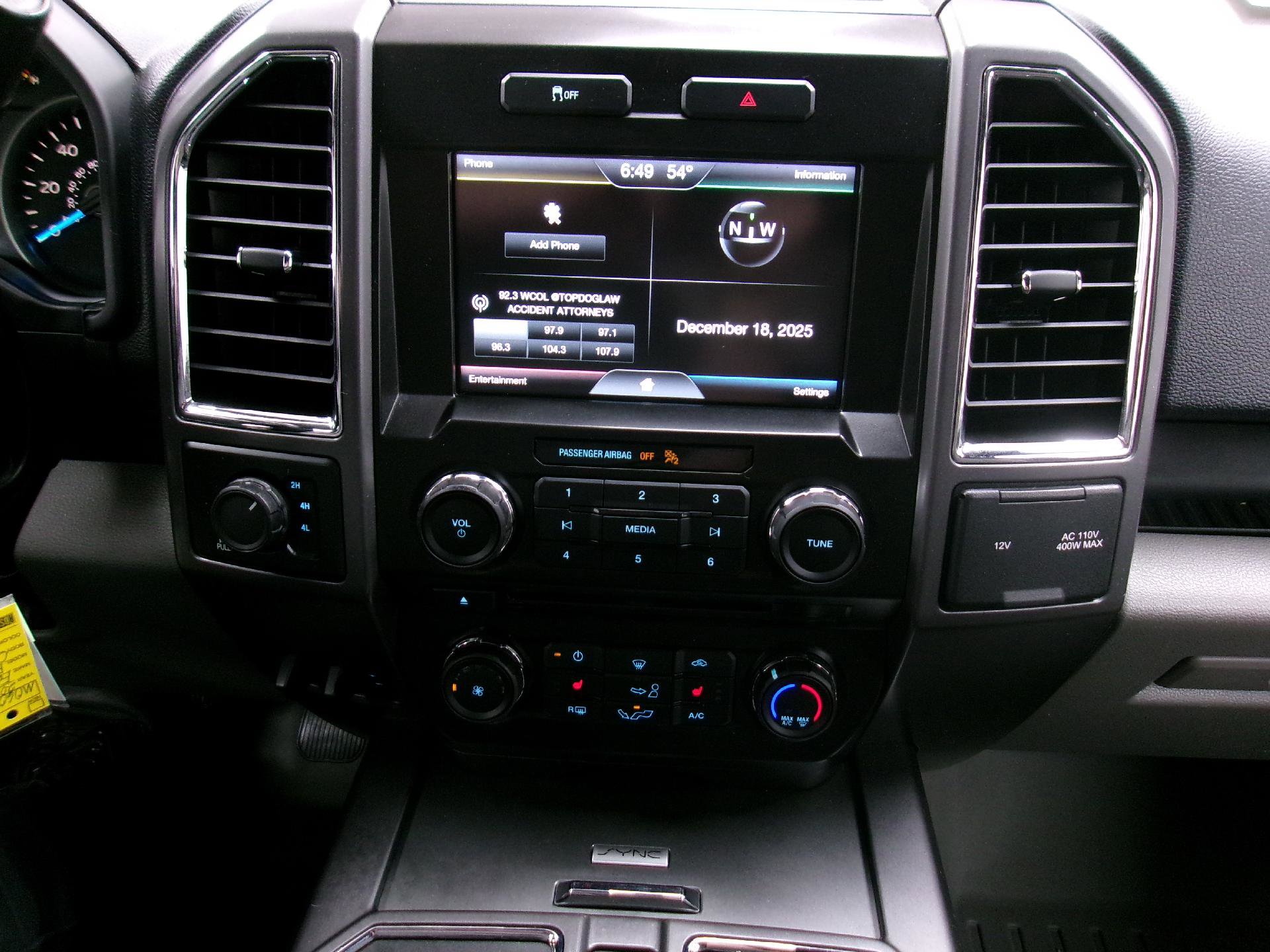 Used 2015 Ford F150 XLT w/ Equipment Group 302A Luxury image 10