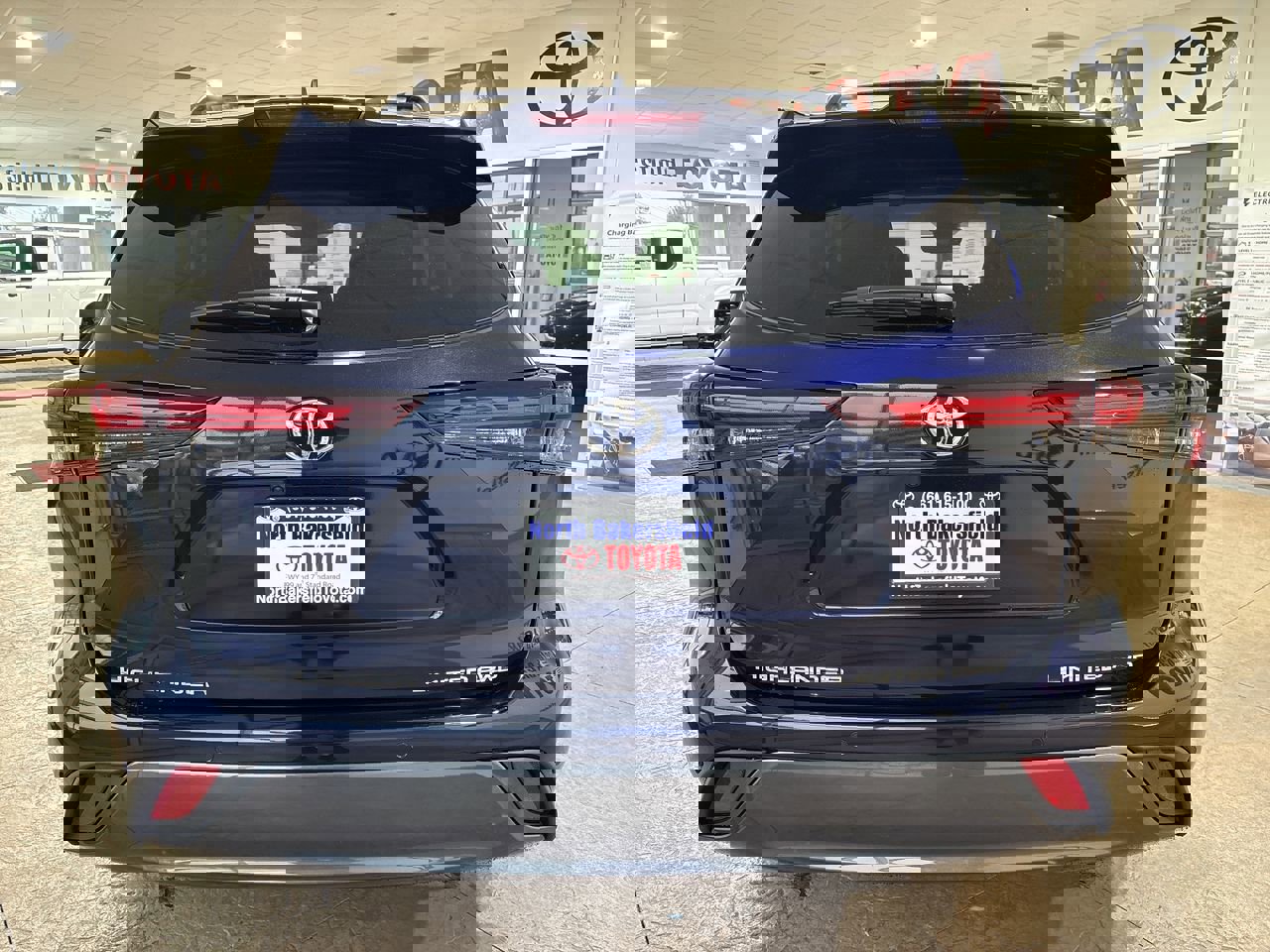 New 2026 Toyota Highlander Limited image 9