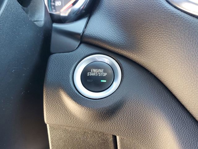 Used 2020 Chevrolet Equinox LT w/ Midnight Edition image 30