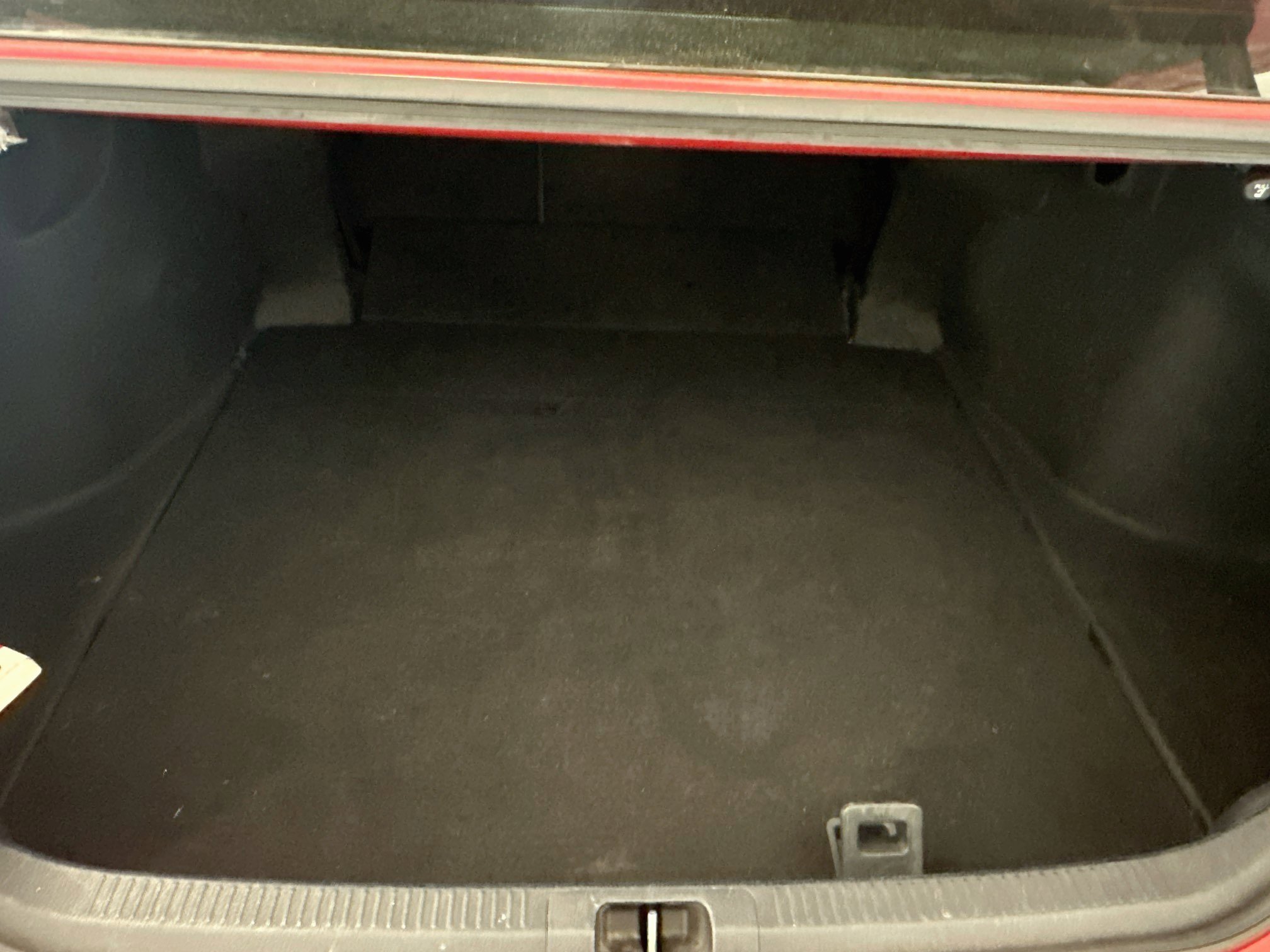 Used 2021 Toyota Camry SE FWD image 31