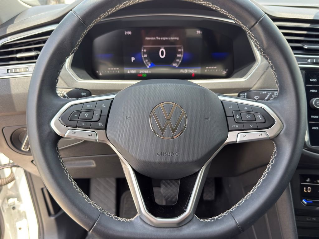 Used 2023 Volkswagen Tiguan SE FWD image 16