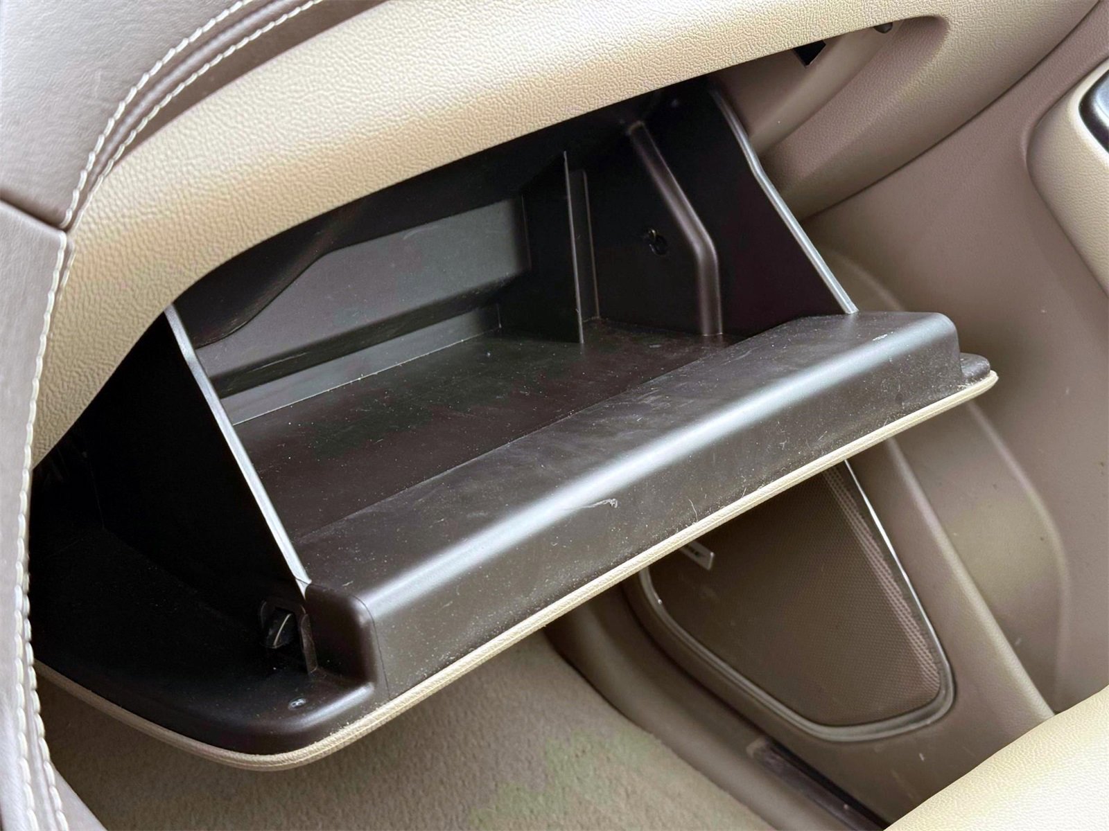 Used 2019 Chevrolet Tahoe LT image 15