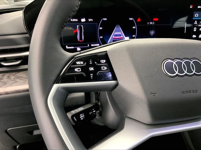 Used 2025 Audi Q5 Premium Plus w/ Premium Plus image 18