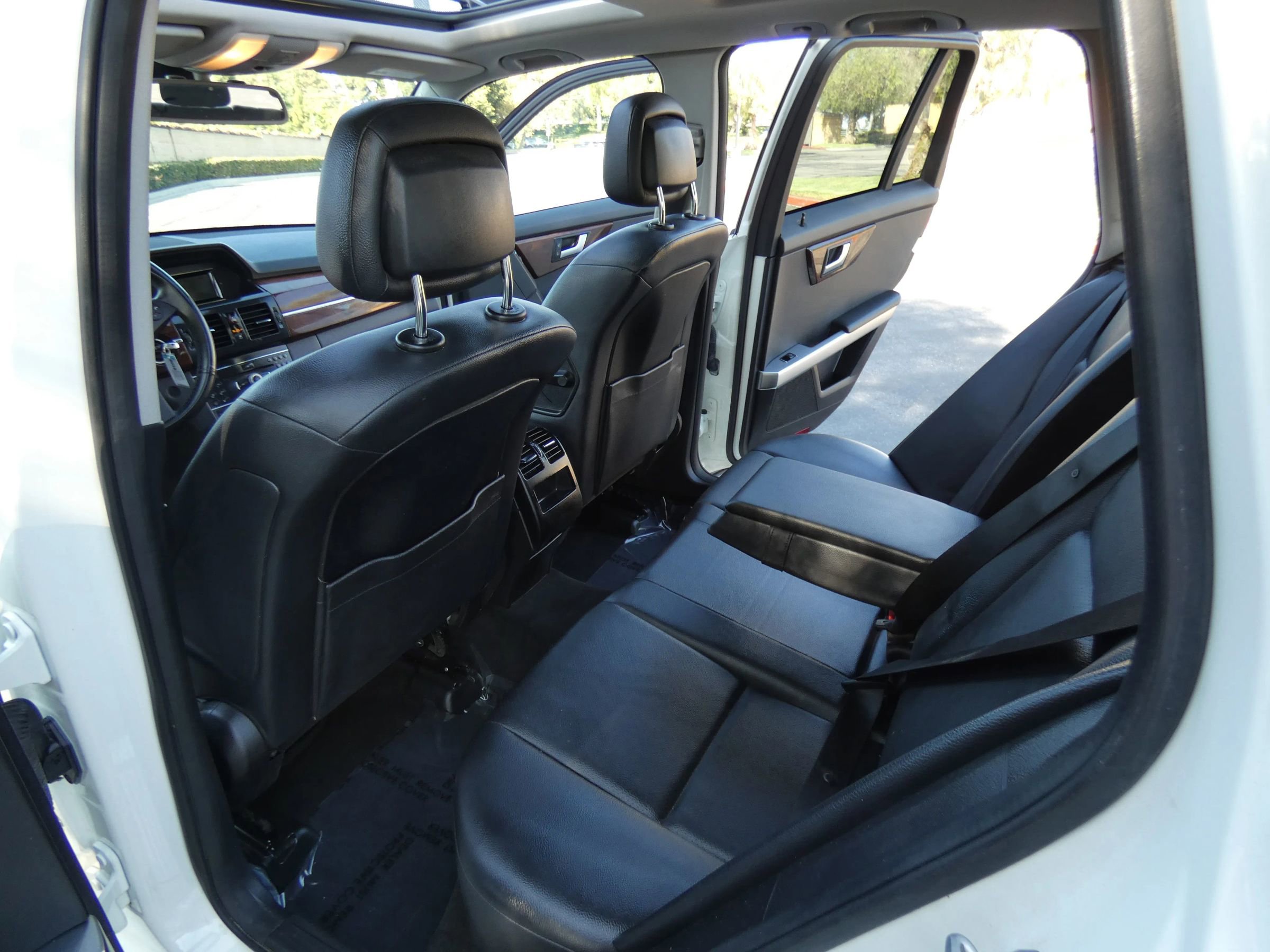 Used 2012 Mercedes-Benz GLK 350 2WD image 46