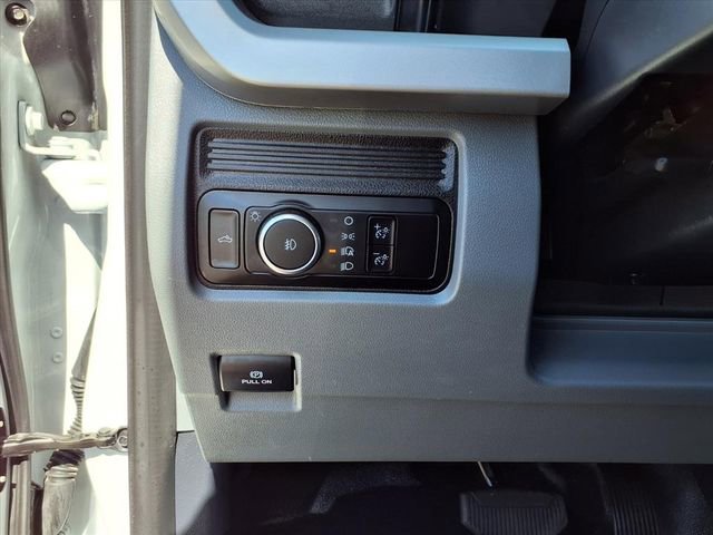 Used 2024 Ford F350 XL w/ XL Chrome Package image 15