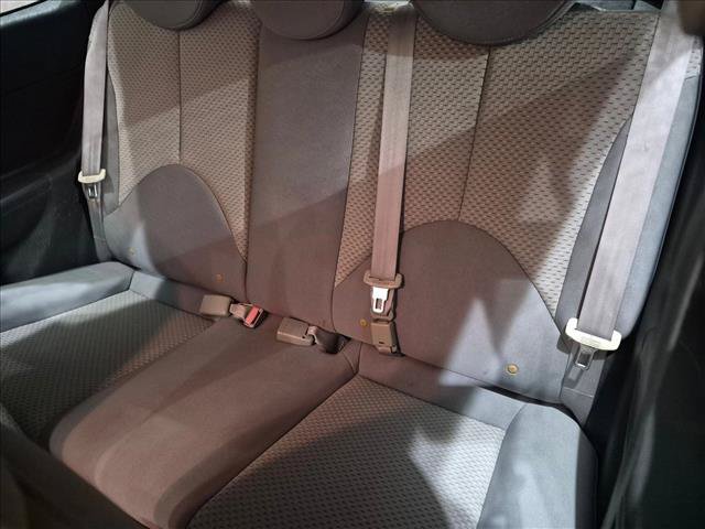 Used 2010 Hyundai Accent GS w/ Premium Pkg 3 FWD image 14