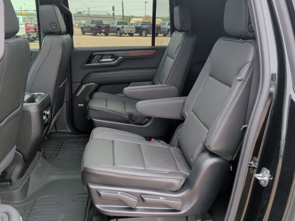 New 2026 GMC Yukon XL Denali w/ Sun & Power Step Package image 35