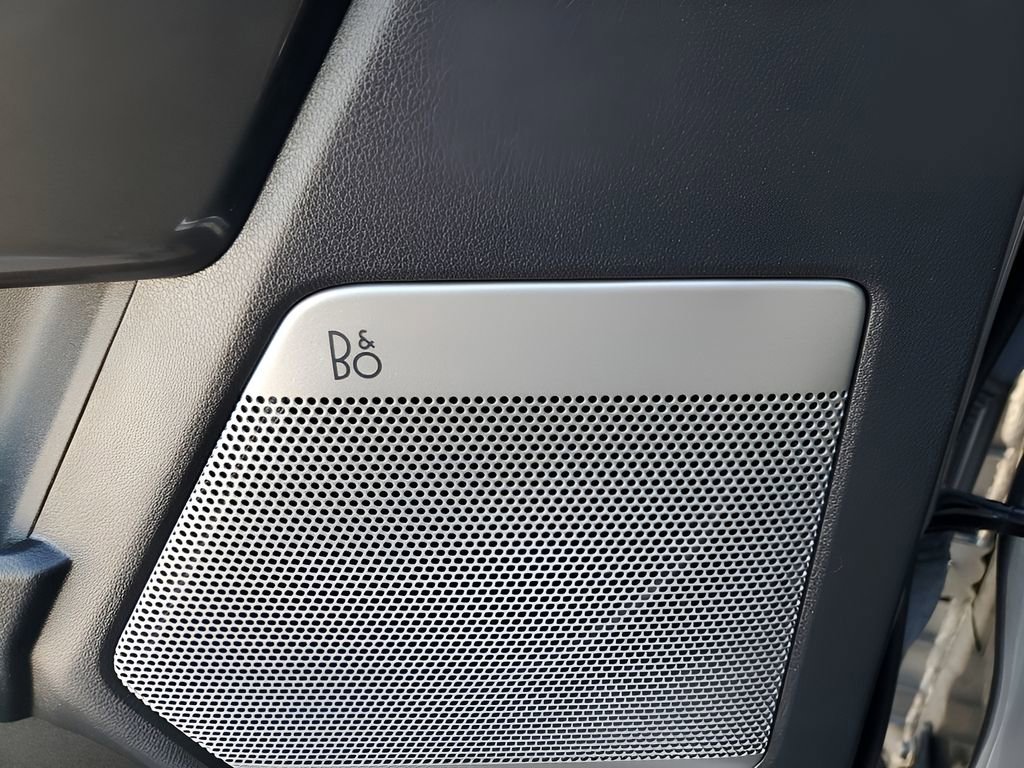 Used 2023 Ford F150 Lariat image 29