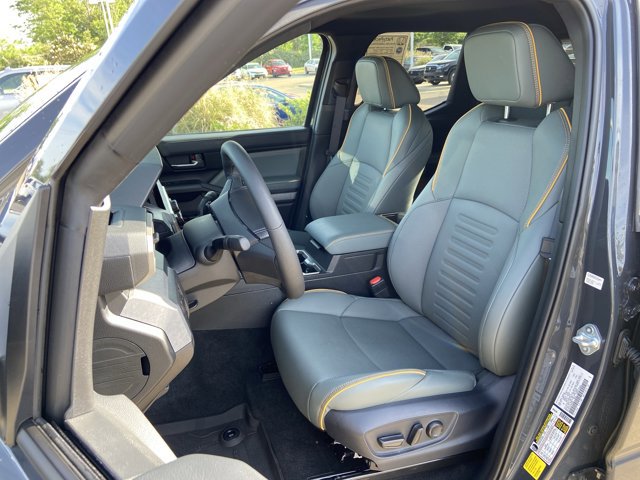 Used 2025 Toyota Tacoma 4x4 Double Cab Hybrid image 18