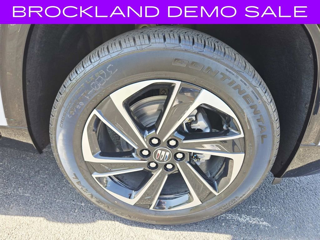 New 2026 Buick Enclave Sport Touring w/ Power Package image 18