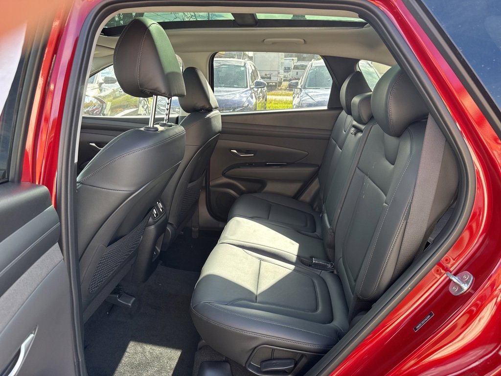 New 2026 Hyundai Tucson Limited image 15