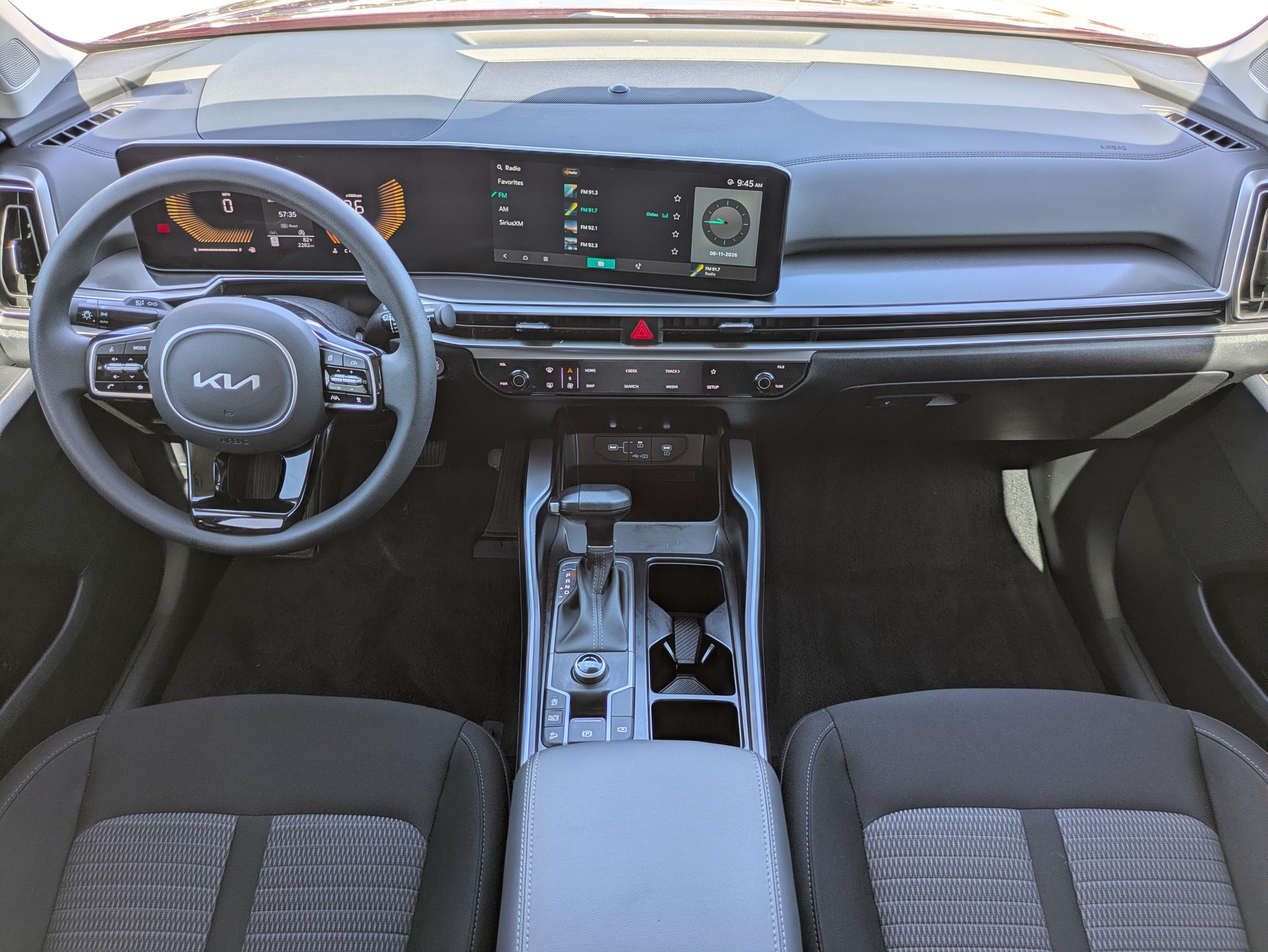 Certified 2025 Kia Sorento LX FWD image 15