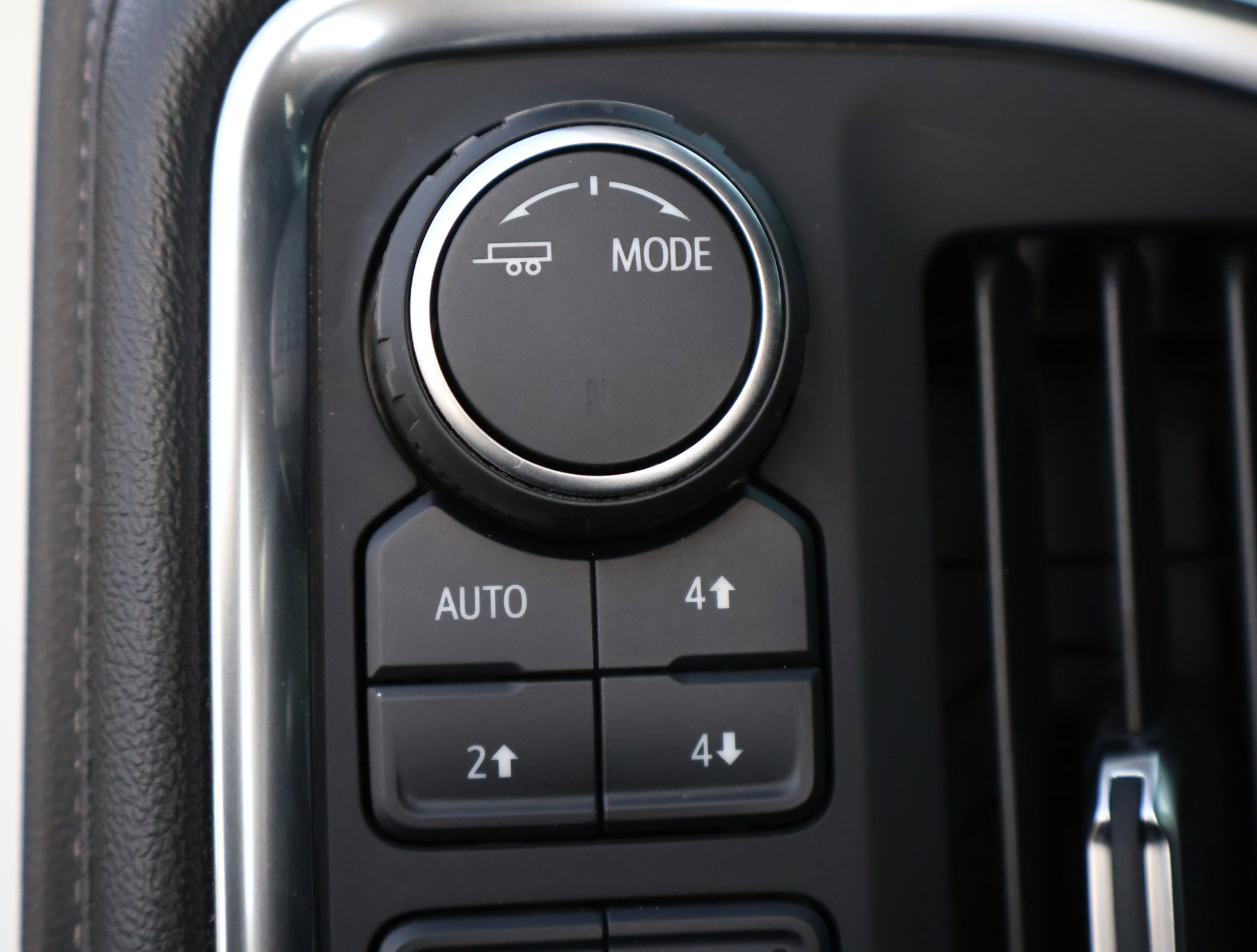 Used 2021 Chevrolet Silverado 2500 LTZ w/ LTZ Plus Package image 14