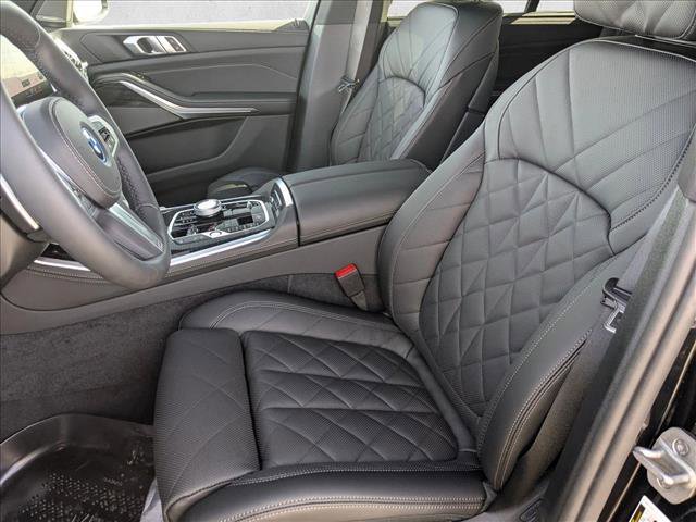 New 2026 BMW X5 xDrive50e w/ Executive Package image 4