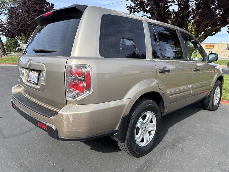 Used 2006 Honda Pilot LX image 13