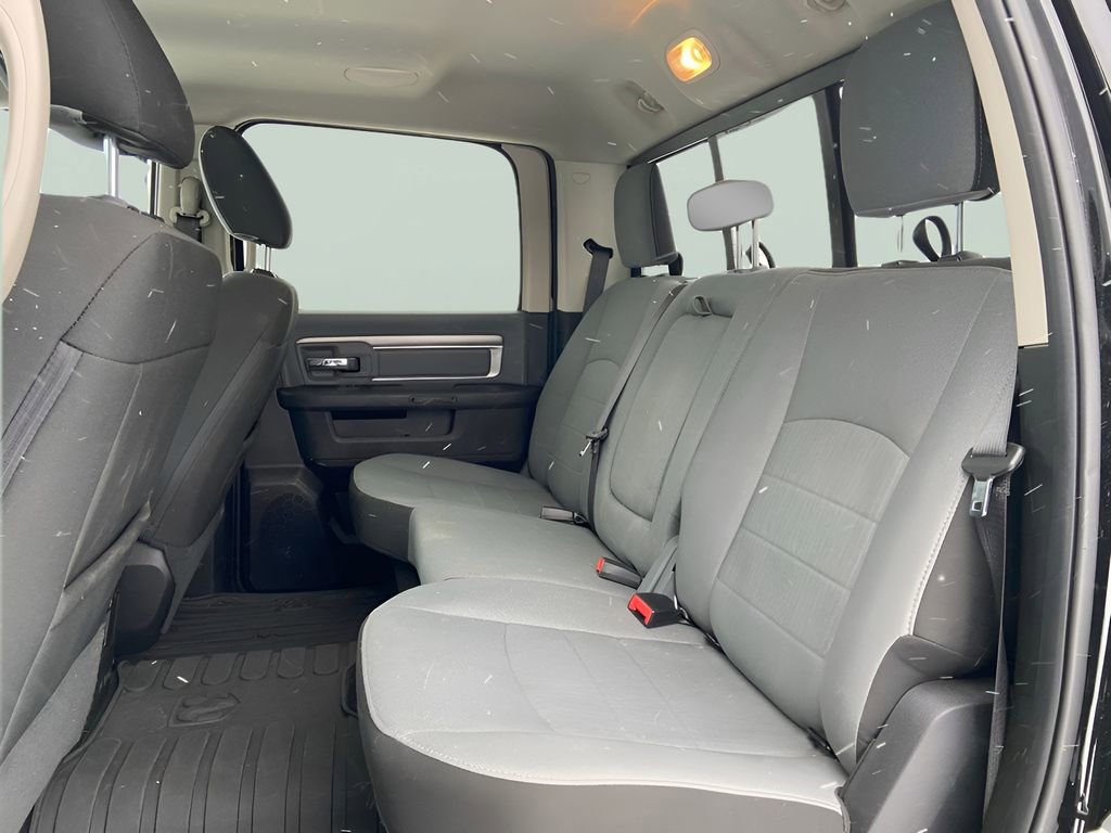 Used 2022 RAM 1500 Classic SLT w/ Black Appearance Group image 15