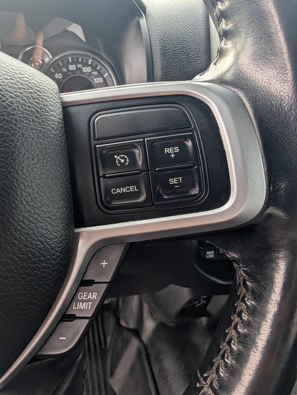 Used 2021 RAM 2500 Big Horn w/ Level 1 Equipment Group image 26