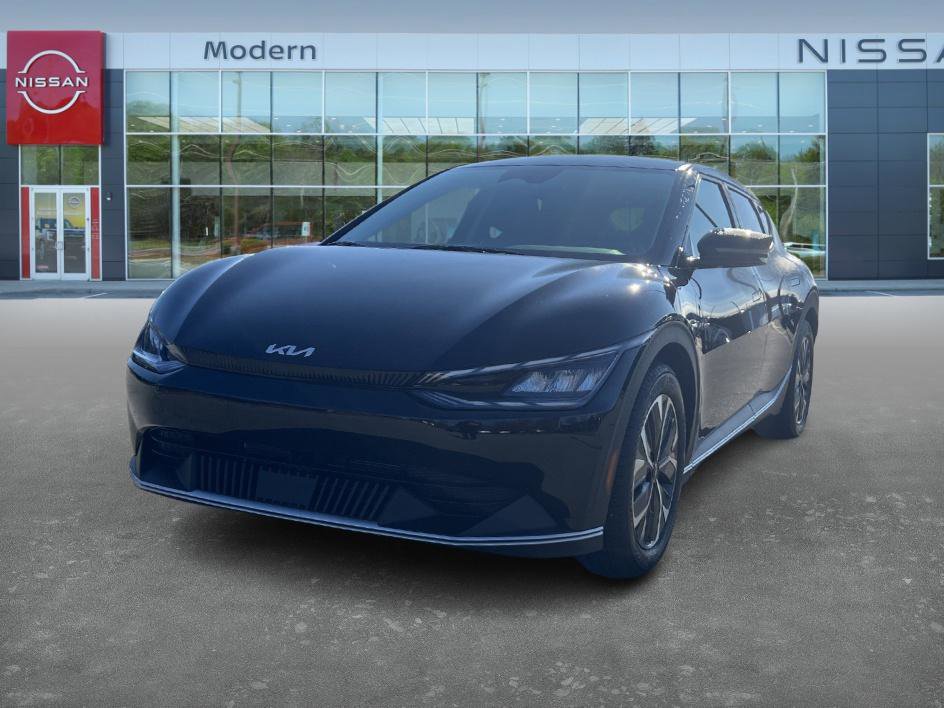 Used 2024 Kia EV6 Light image 1