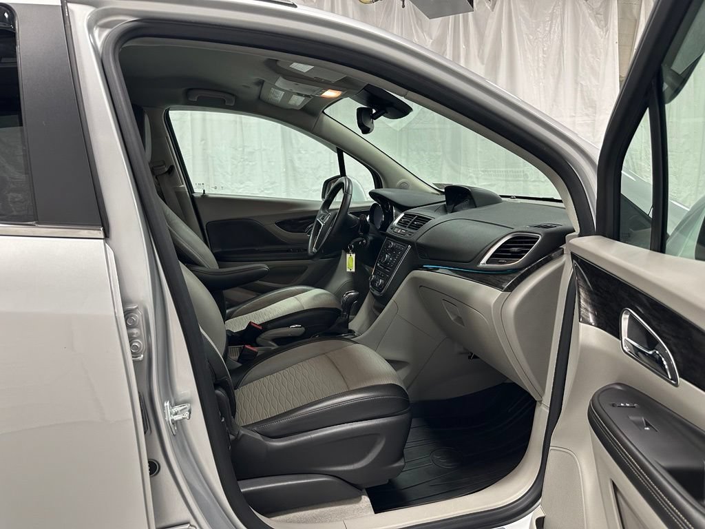 Used 2016 Buick Encore Convenience AWD/4WD image 55