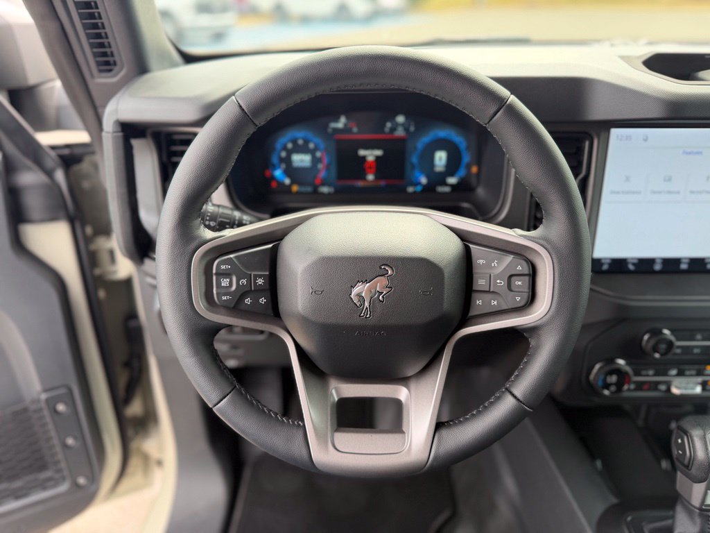 New 2026 Ford Bronco Badlands AWD/4WD image 25