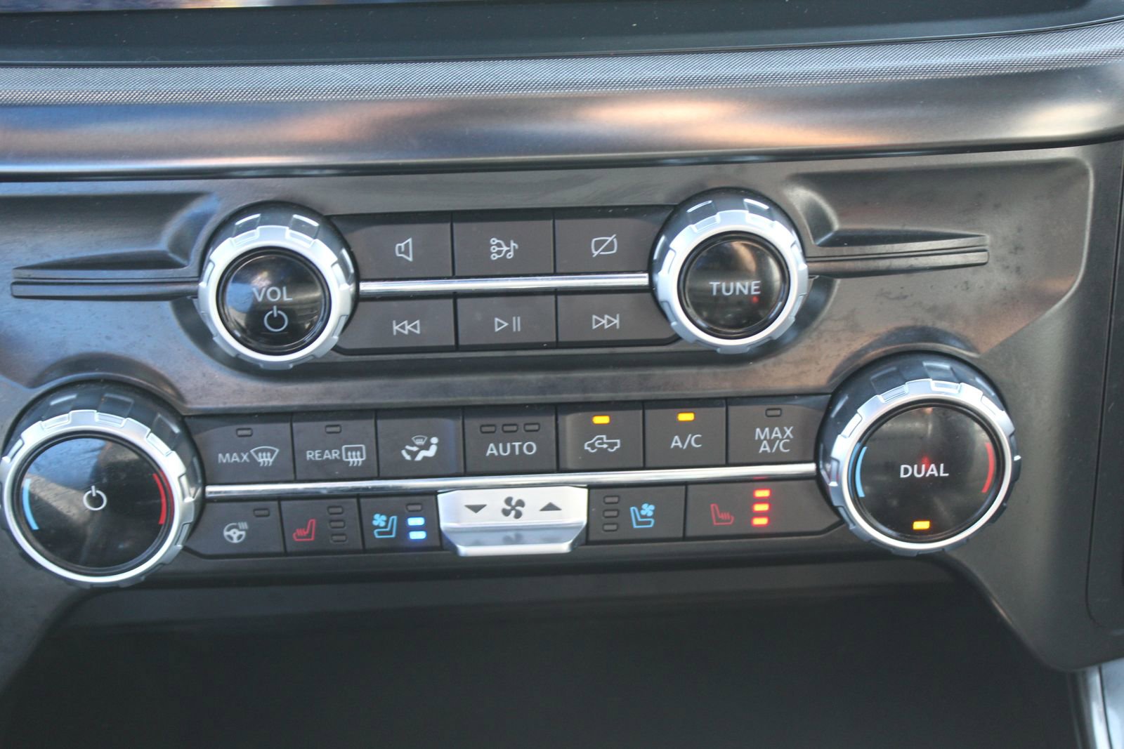 Used 2022 Ford F150 Tremor w/ Equipment Group 402A High image 40