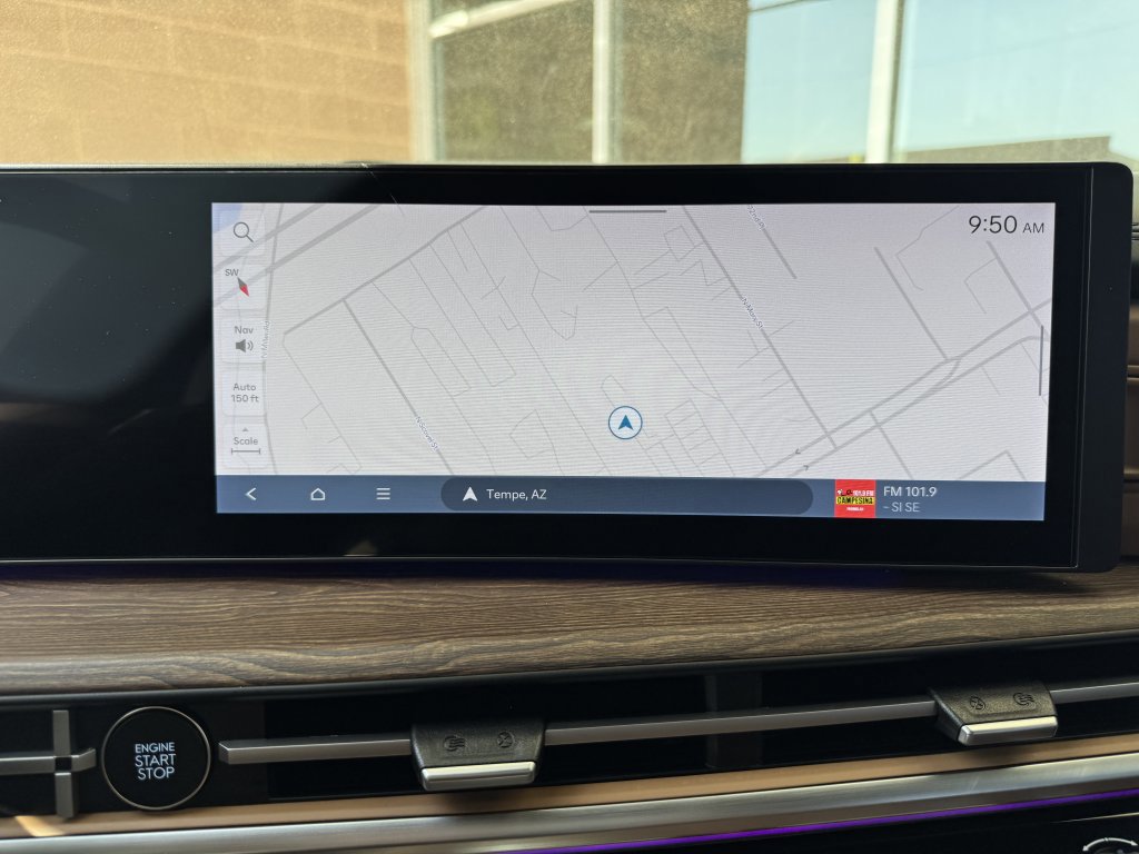 Used 2024 Hyundai Santa Fe Limited image 21