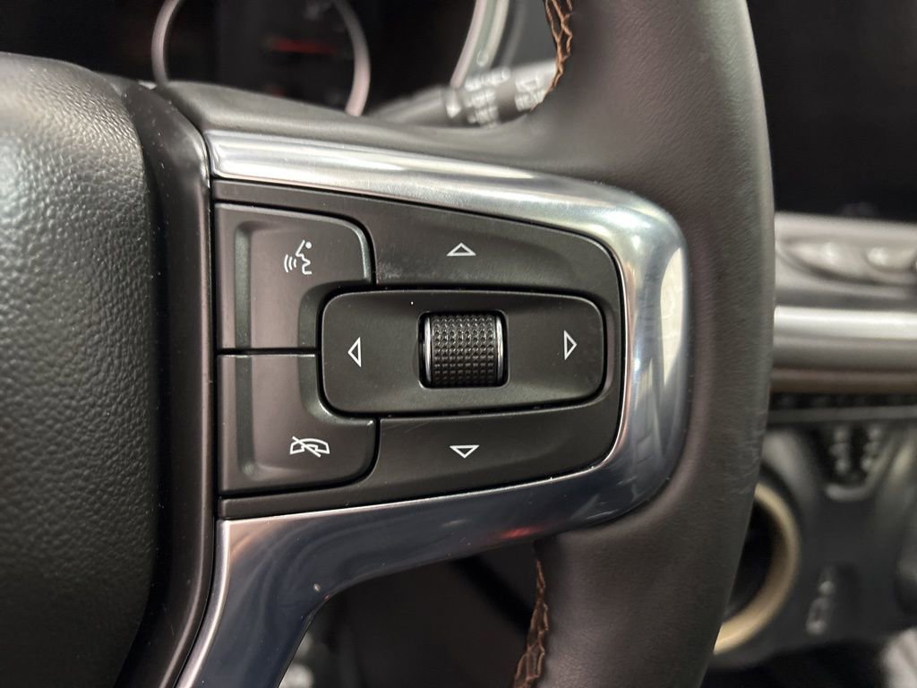 Used 2023 Chevrolet Blazer Premier w/ Driver Confidence II Package image 22