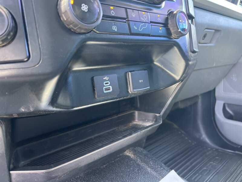 Used 2023 Ford F550 Luxury RWD image 23