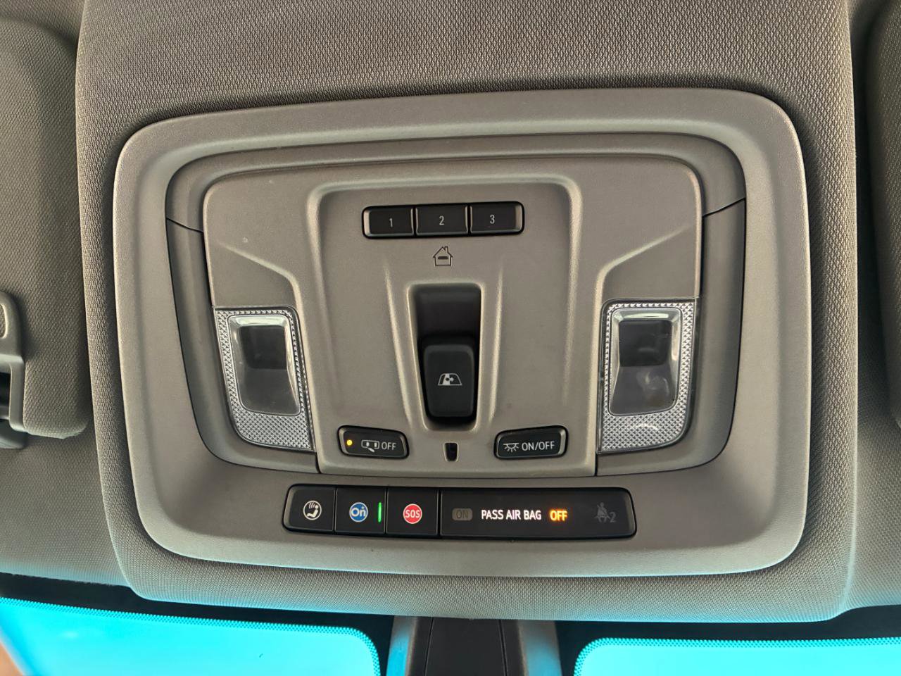Used 2021 Chevrolet Silverado 1500 LT w/ Texas Edition Plus AWD/4WD image 12