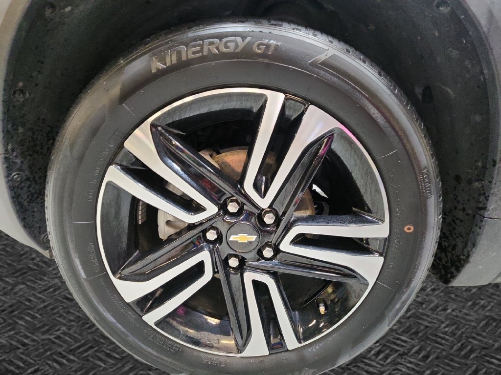 Used 2023 Chevrolet TrailBlazer LT FWD image 13