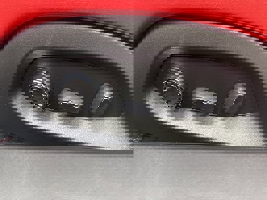 New 2026 Chevrolet Corvette Stingray Preferred Cpe w/ Stealth Interior Trim Package image 23