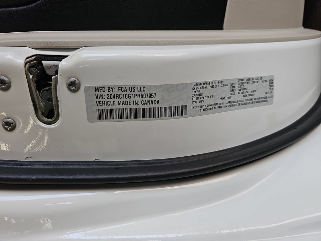Used 2023 Chrysler Voyager LX FWD image 30