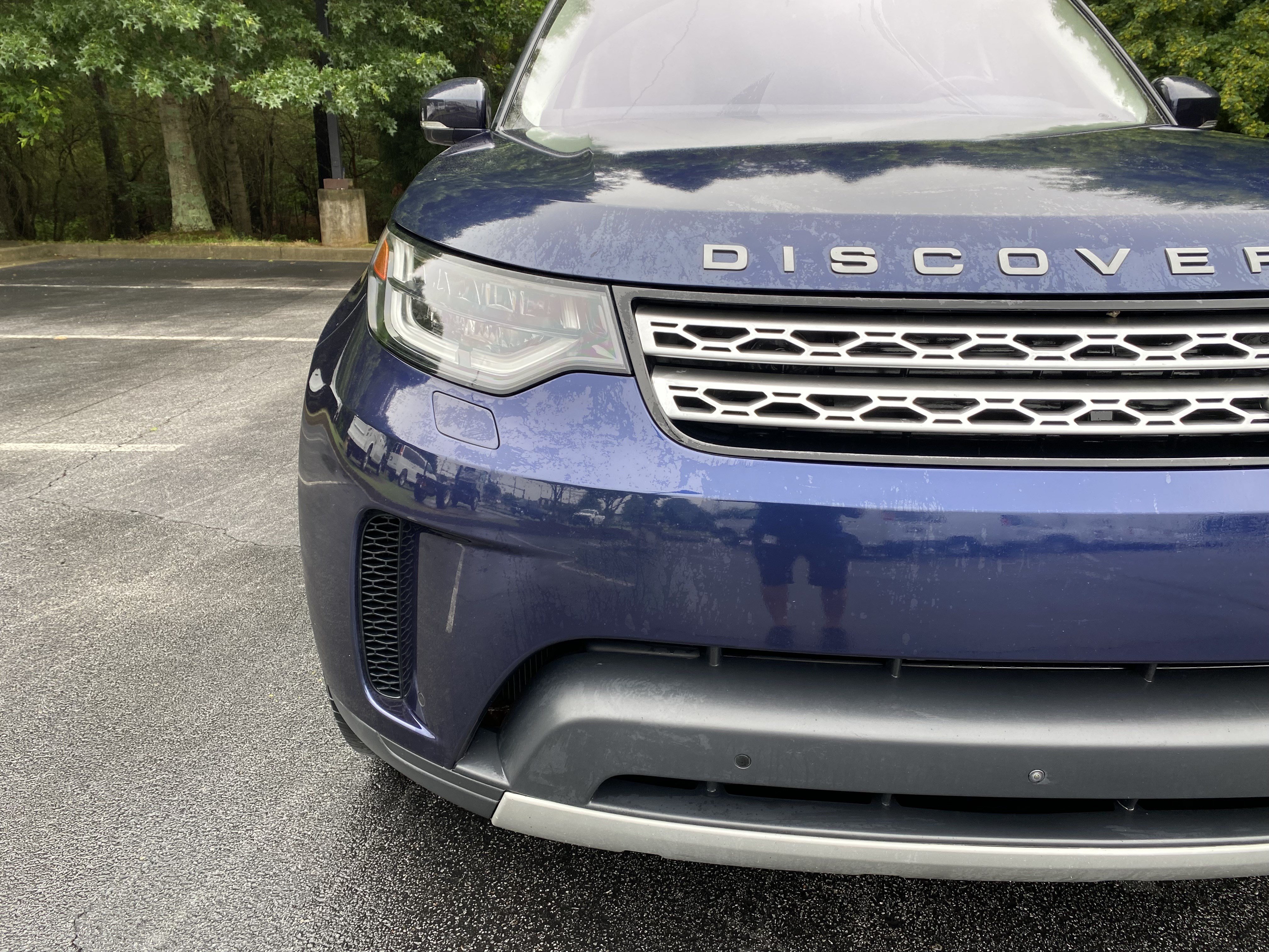 Used 2018 Land Rover Discovery HSE AWD/4WD image 12
