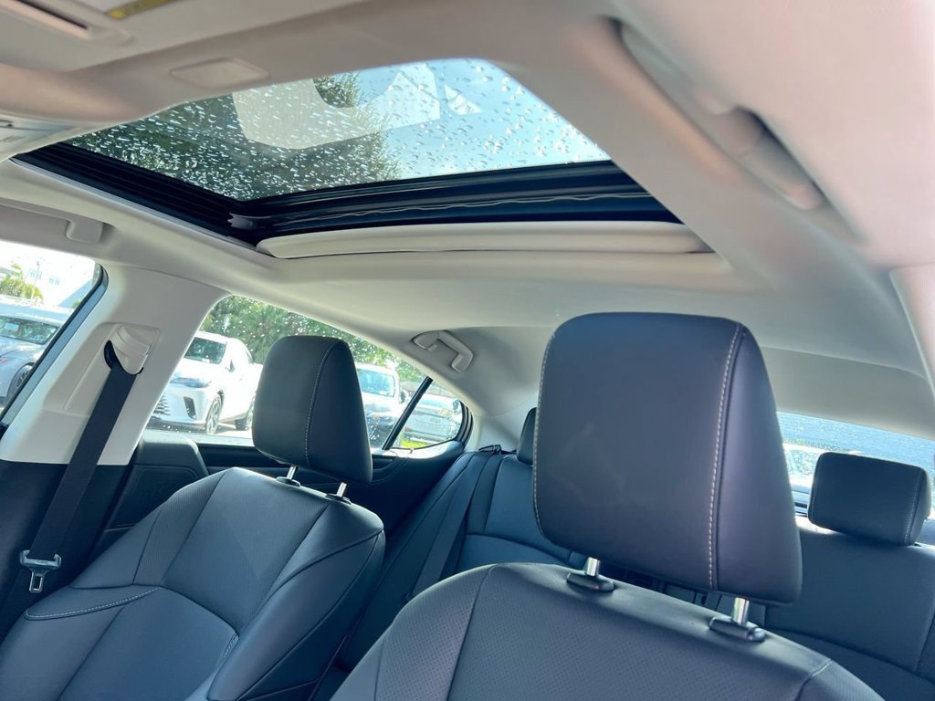 Certified 2025 Lexus ES 350 w/ Premium Package FWD image 18