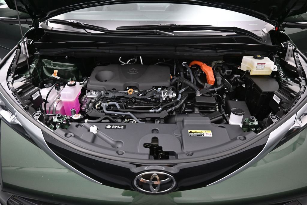 New 2026 Toyota Sienna Platinum AWD/4WD image 15