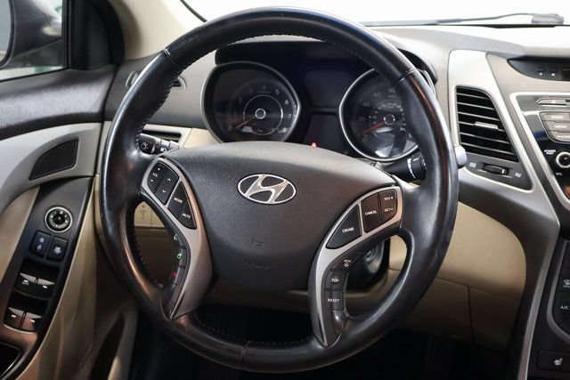 Used 2014 Hyundai Elantra Limited FWD image 14