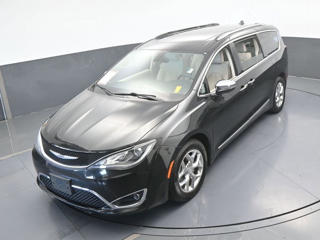 Used 2019 Chrysler Pacifica Limited image 50