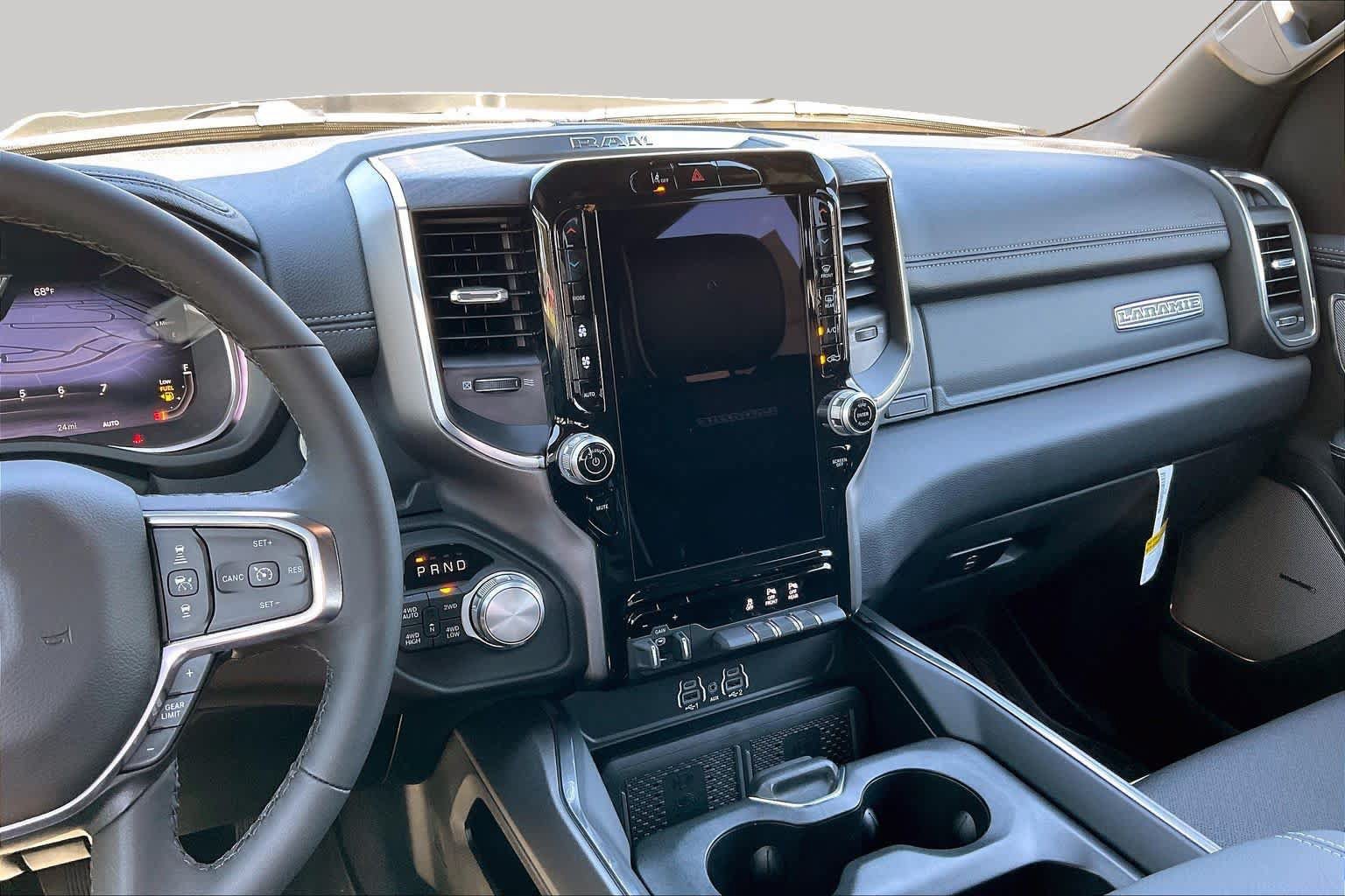 New 2027 RAM 1500 Laramie AWD/4WD image 6
