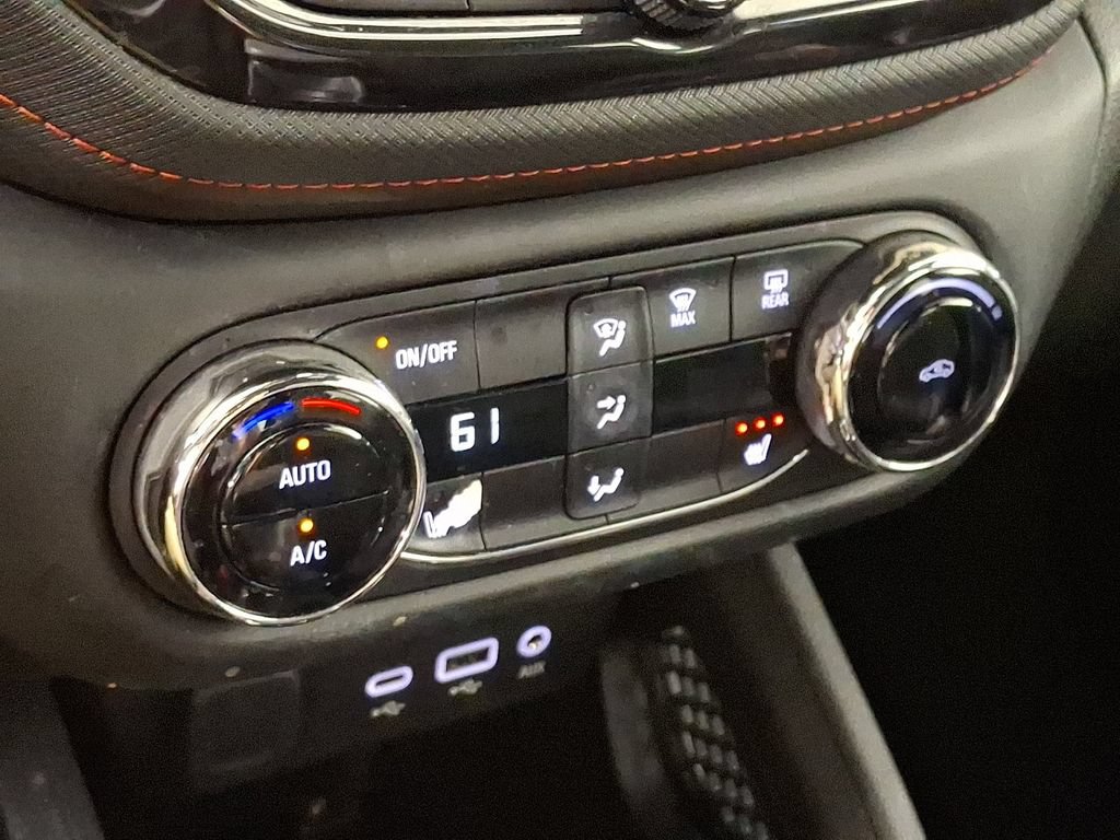 Used 2021 Chevrolet TrailBlazer RS w/ Convenience Package FWD image 17