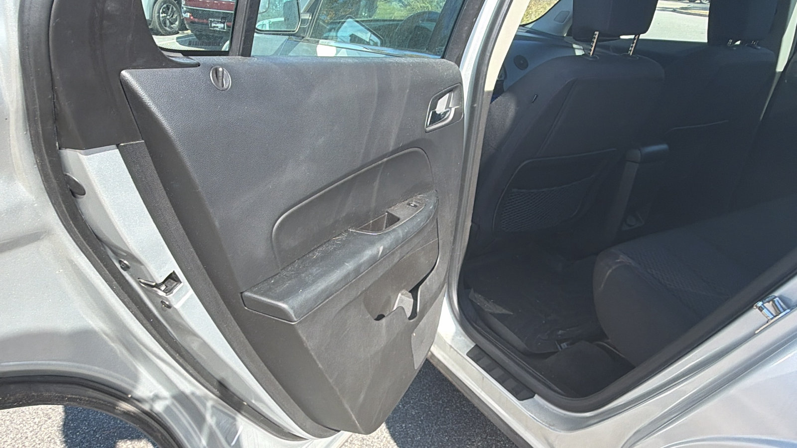 Used 2012 Chevrolet Equinox LS FWD image 22