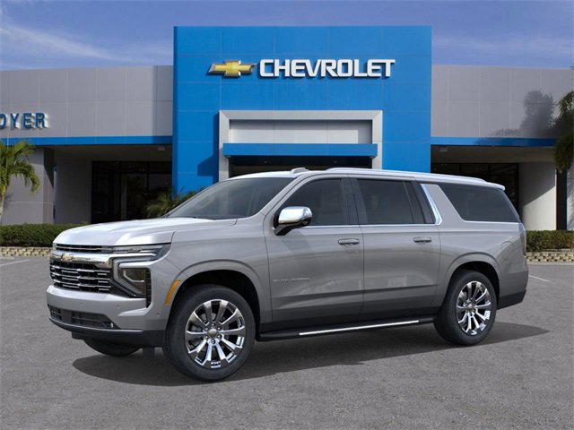 New 2026 Chevrolet Suburban Premier image 2
