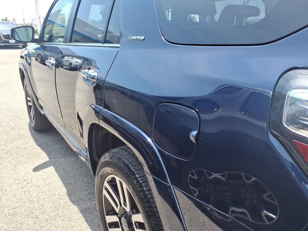 Used 2023 Toyota 4Runner Limited AWD/4WD image 15