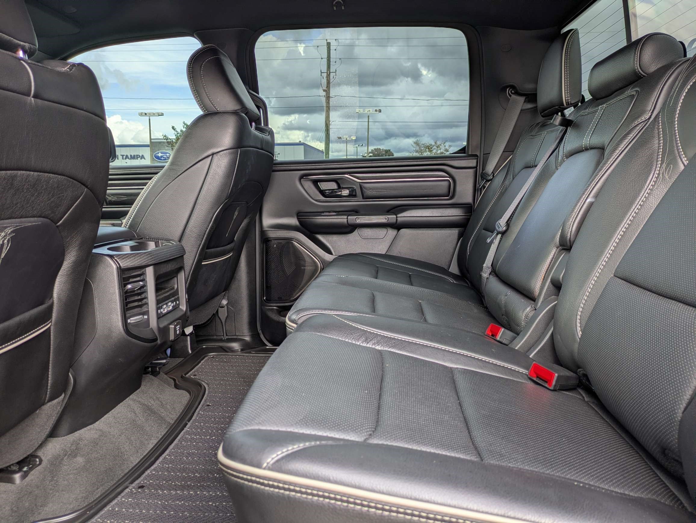 Used 2023 RAM 1500 Limited AWD/4WD image 13