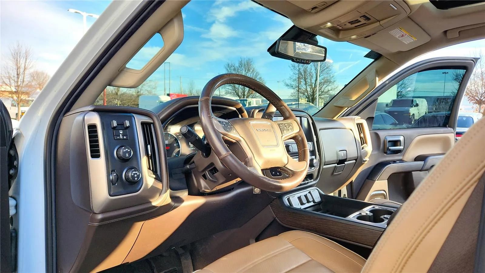 Used 2018 GMC Sierra 3500 Denali w/ Duramax Plus Package image 9